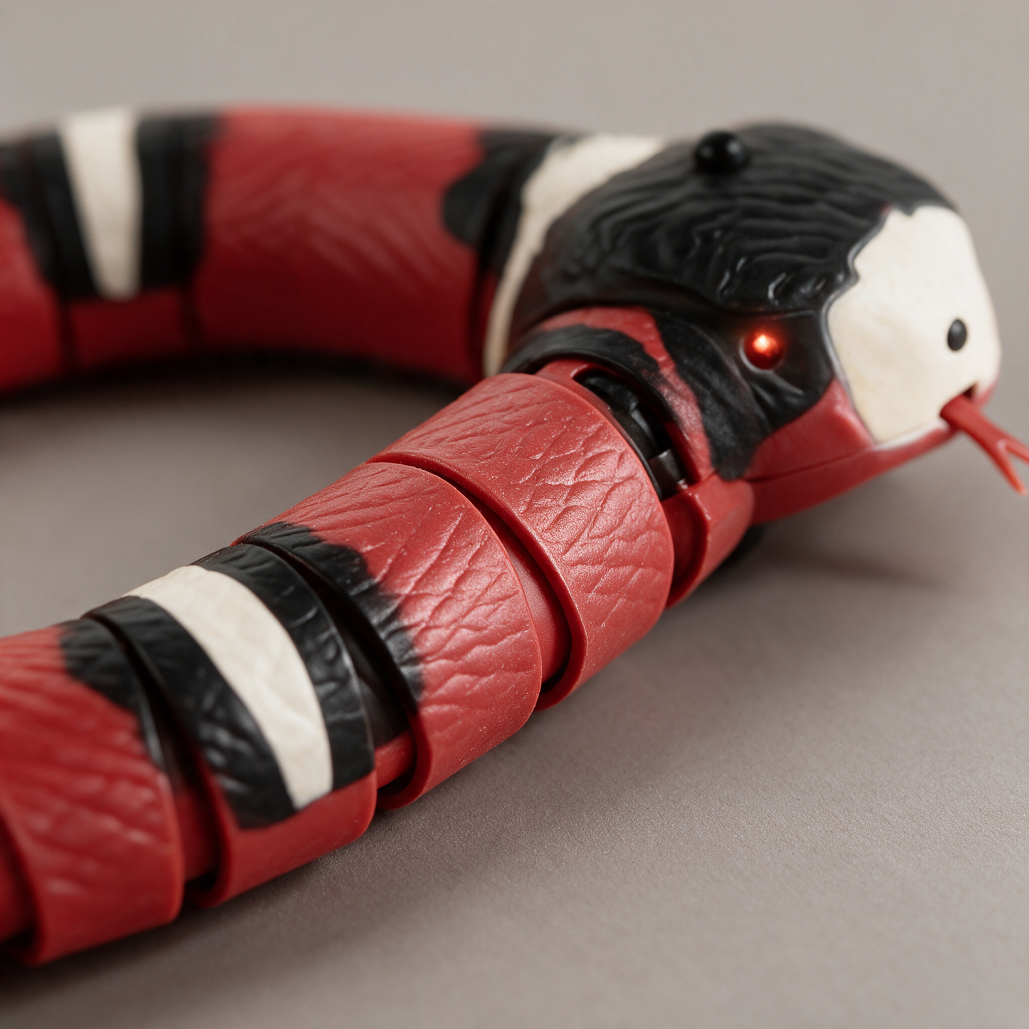 WriggleTail interactive cat toy texture and construction detail
